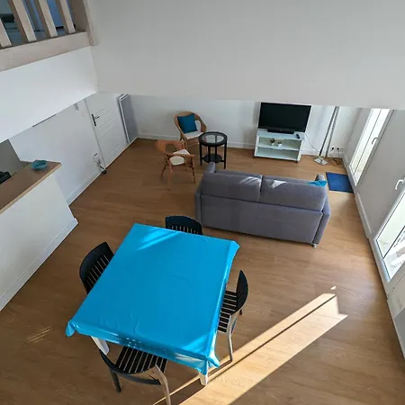 Duplex T3 Lumineux Avec Balcon, Parking Et Wifi A - Fr-1-420-140 Apartmán
